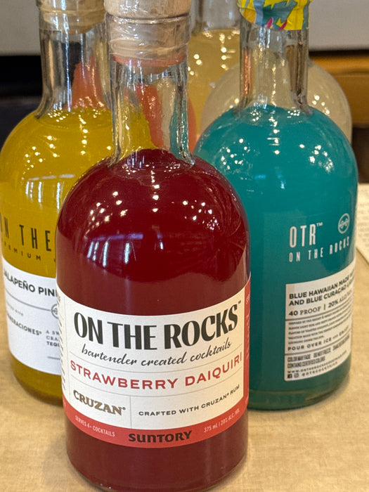 On the rocks strawberry daiquiri 375ml